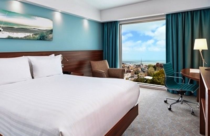 Hampton By Hilton Bournemouth Hotel Bagian luar foto
